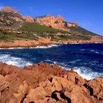Villa Grande Bord De Mer, Face Au Port Santa Lucia Saint-Raphaël