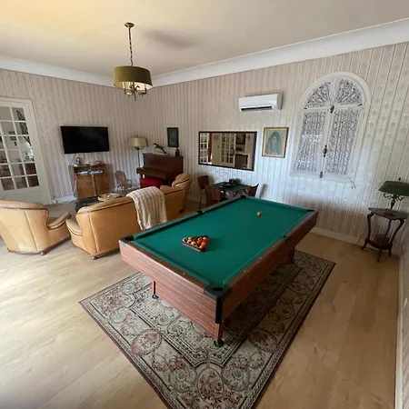 Grande Bord De Mer, Face Au Port Santa Lucia Сен-Рафаэль