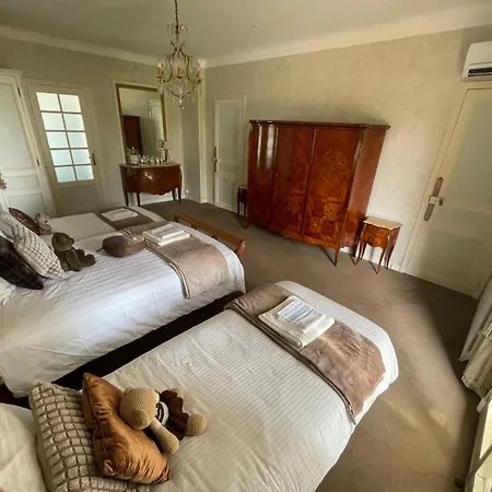 Вилла Grande Bord De Mer, Face Au Port Santa Lucia *