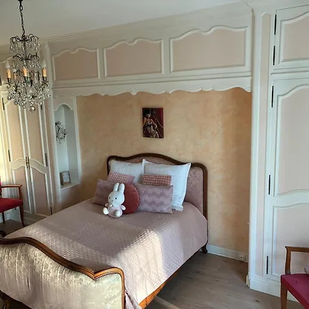 Grande Bord De Mer, Face Au Port Santa Lucia *