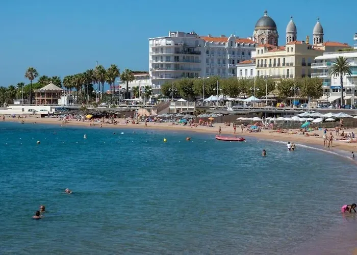 Grande Bord De Mer, Face Au Port Santa Lucia Villa