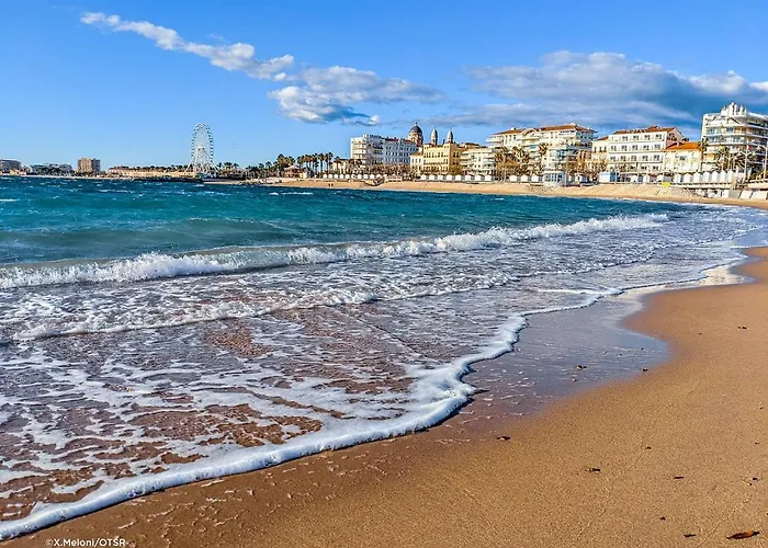 Grande Bord De Mer, Face Au Port Santa Lucia