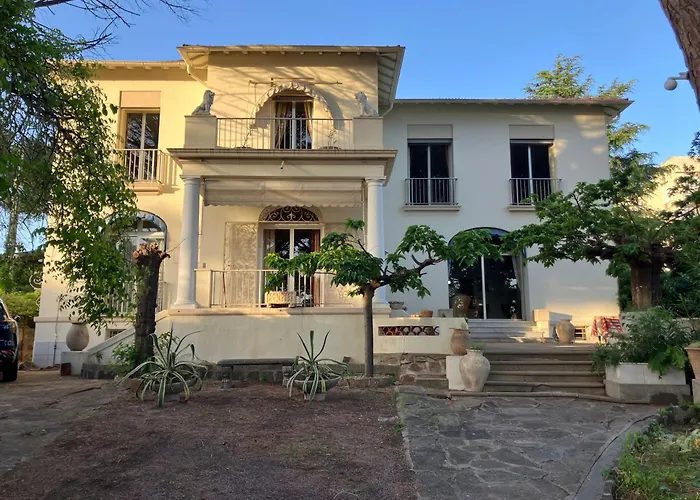 Grande Bord De Mer, Face Au Port Santa Lucia *