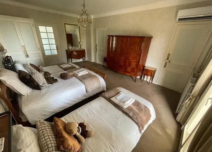 Villa Grande Bord De Mer, Face Au Port Santa Lucia *