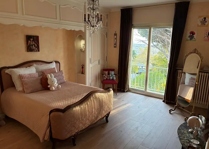 Grande Bord De Mer, Face Au Port Santa Lucia Villa *